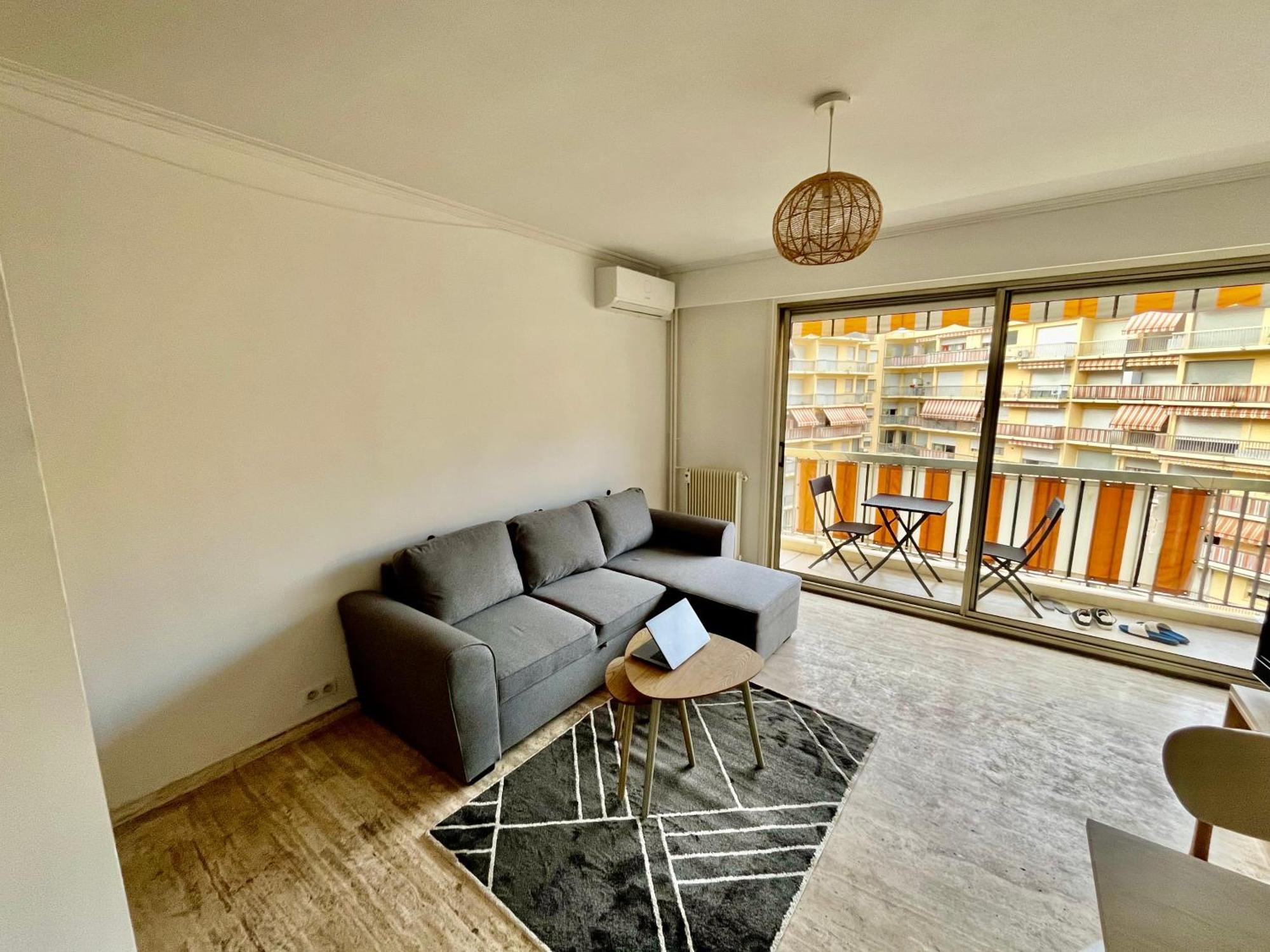 Le Borrigo Pick Up Airport Apartman Menton Kültér fotó