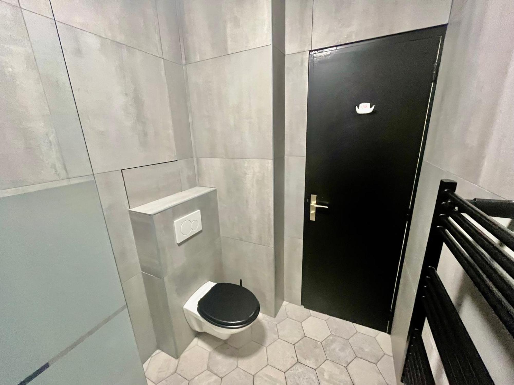 Le Borrigo Pick Up Airport Apartman Menton Kültér fotó